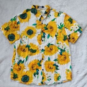 Jogal White Sunflower Short Sleeve Button Up Shirt Size Medium